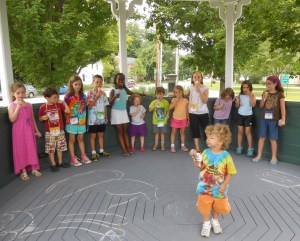 VBS 2013 Frankie and Kids at the Bandstand